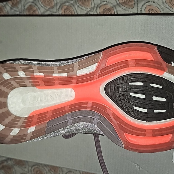 Ultraboost 22 Running Shoes - Picture 12 of 15